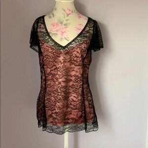 Leigh bantivoglio lace top size L